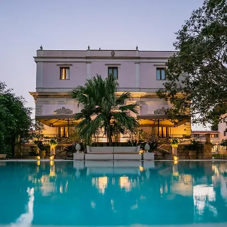 Parco Delle Fontane Готель 4*
